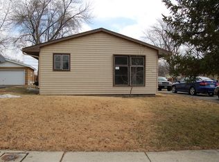 314 Tulsa Ave, Carpentersville, IL 60110