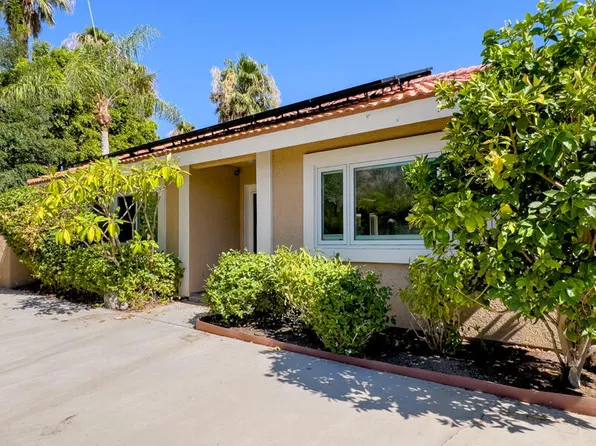 590 W Cabrillo Rd, Palm Springs, CA 92262