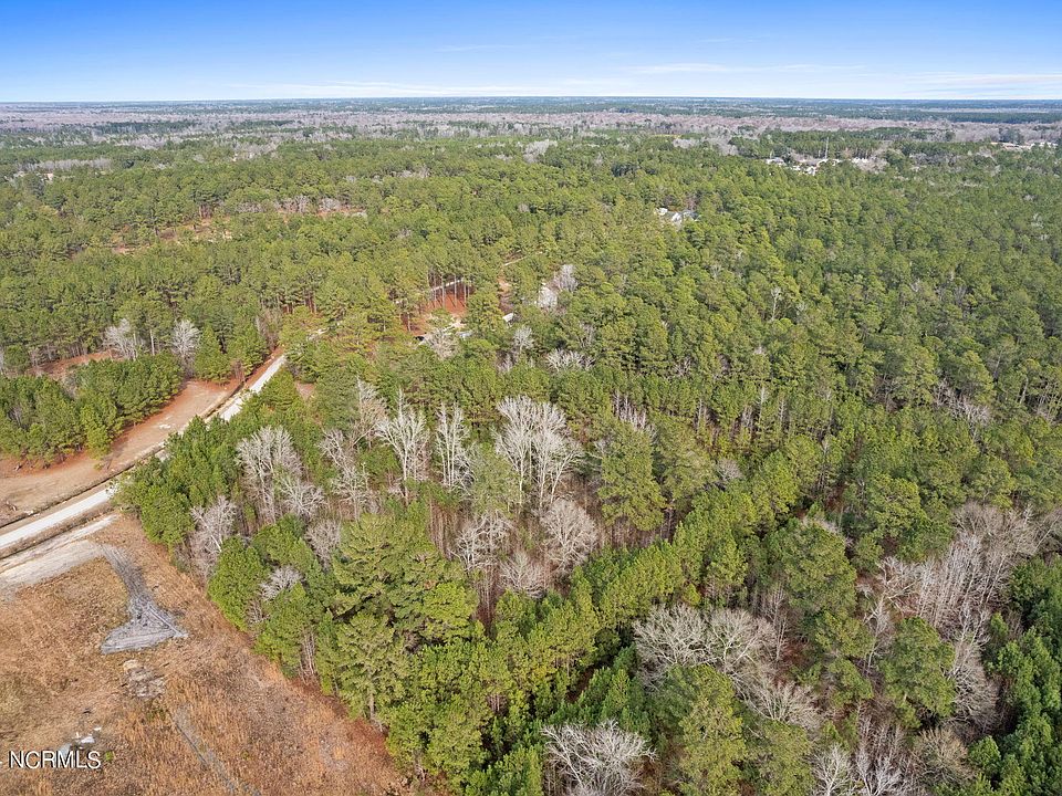 1st image of 370 H Coleman Lane