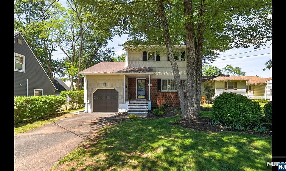 1st image of 112 Greenbrook Rd