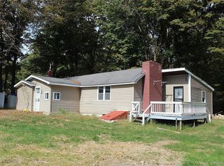 11 Terwilliger Ln, Pine Bush, NY 12566