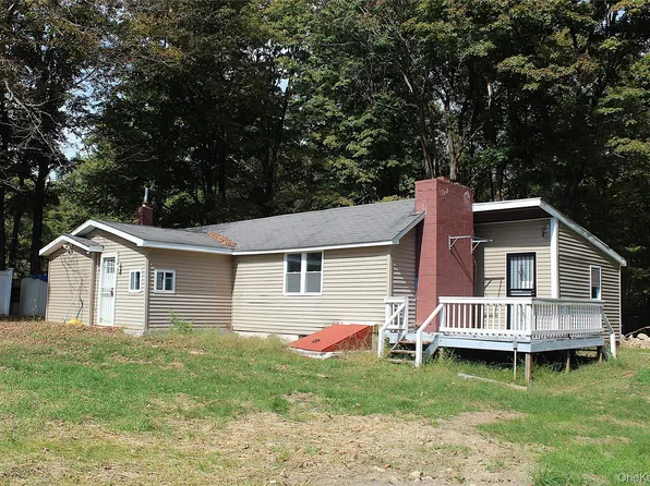 11 Terwilliger Lane, Pine Bush, NY 12566