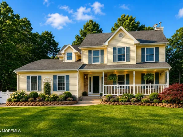 18 Peach Tree Street, Jackson, NJ 08527