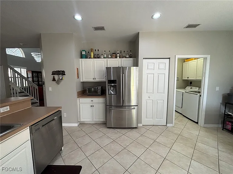 9450 Silver Pine Loop — Photo 10