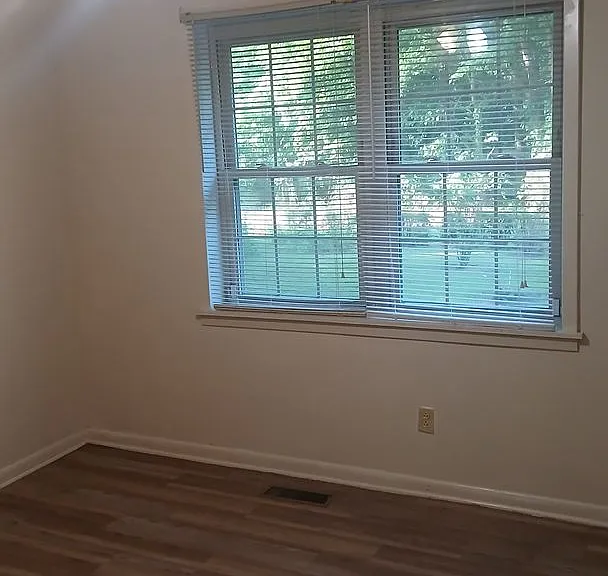 956 Ross Rd — Photo 19
