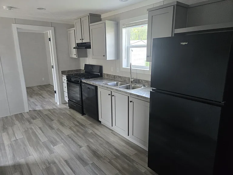 215 Tamara Ln #215 — Photo 10
