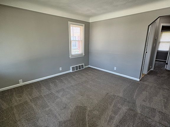 2nd image of 12835 Plum St