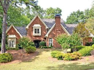 8455 Steeple Chase Dr, Roswell, GA 30076