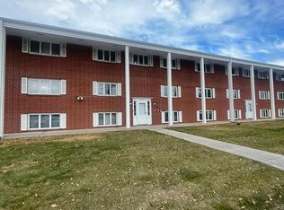 809 6th Ave N #C14, Fargo, ND 58102