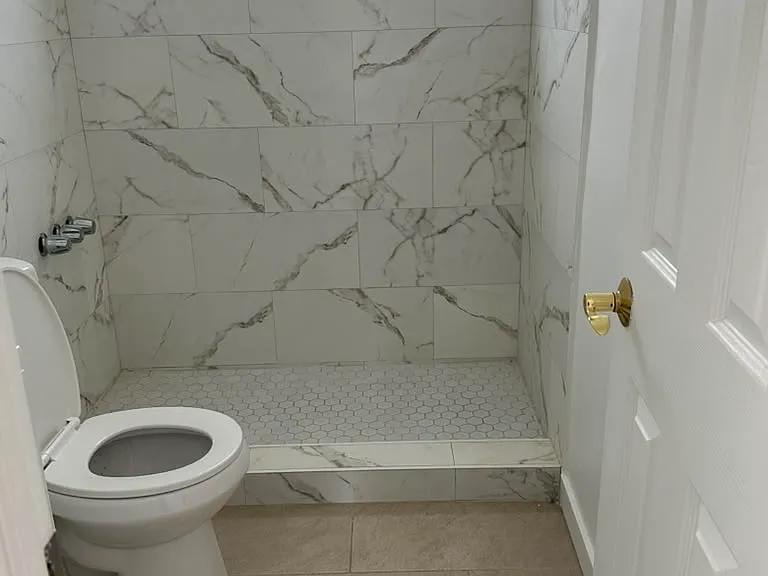 420 NW 47th Ave #4 — Photo 13