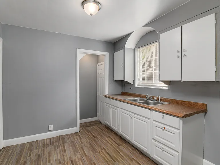 11262 Courville St — Photo 11