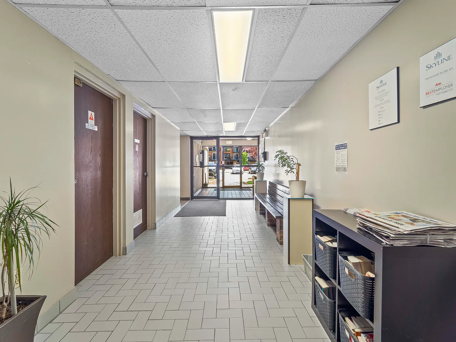 Timmins Apts — Photo 4