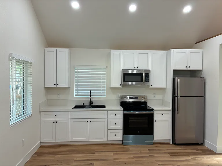 805 O St #809-O — Photo 6