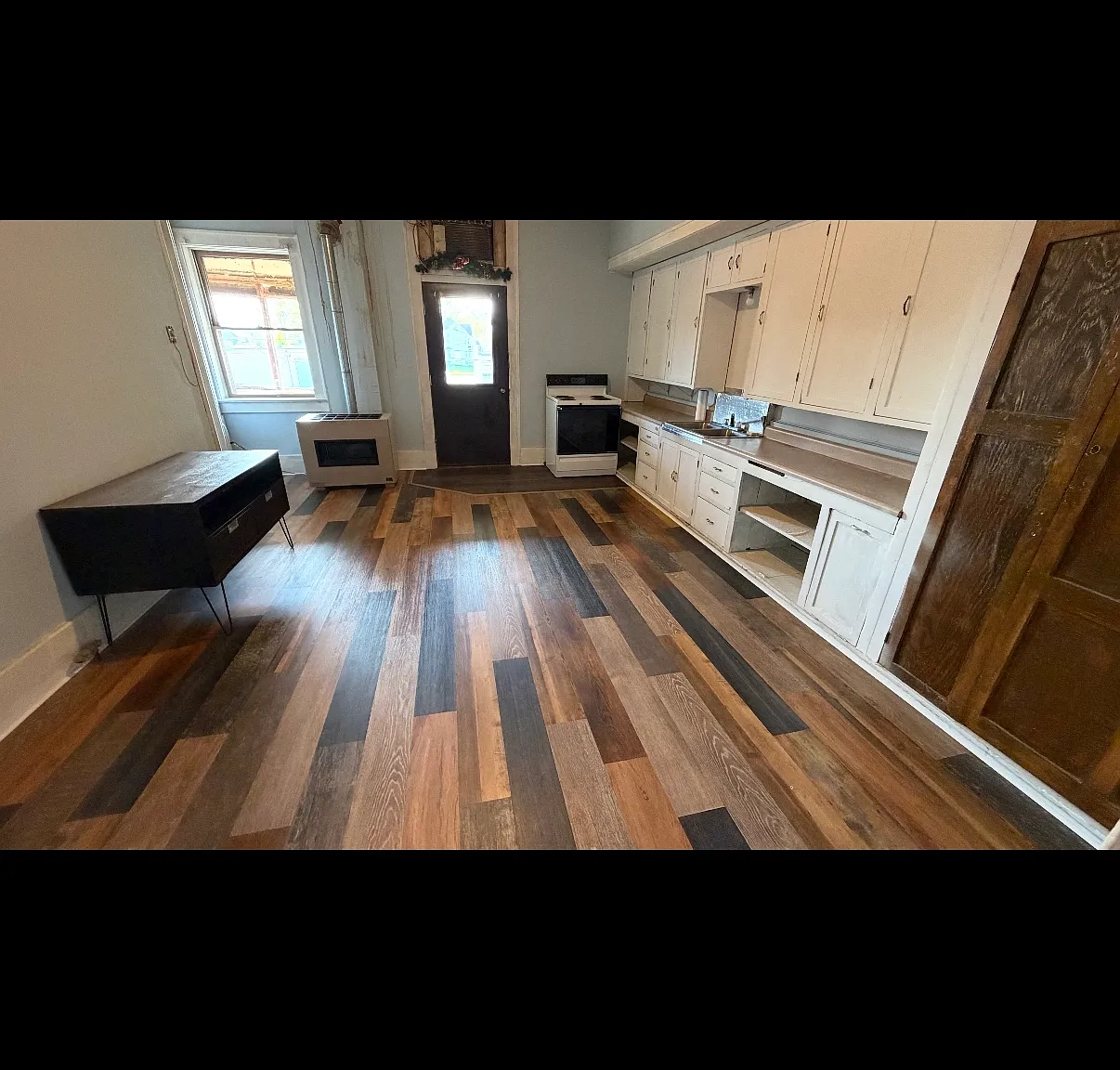 2 bed, 800 sqft, $800 — Photo 2