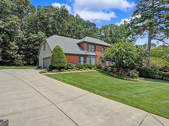 3rd image of 2246 Chadds Creek Dr