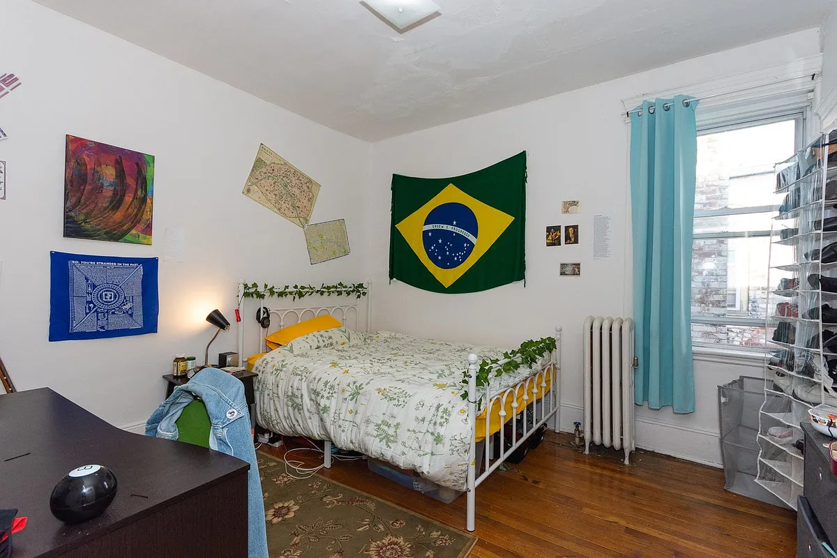Building Photo - 48 Brighton Ave #32