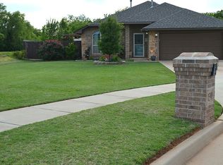 15901 Sonador Dr, Edmond, OK 73013