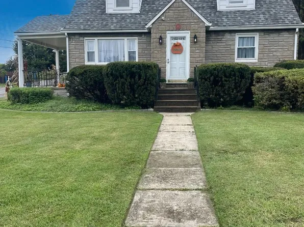 410 Paoli Ave, Philadelphia, PA 19128