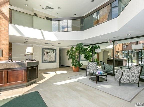 4th image of 1 Ipswich Ave APT 310