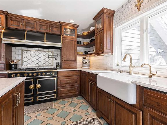 5th image of 10255 E White Birch Dr