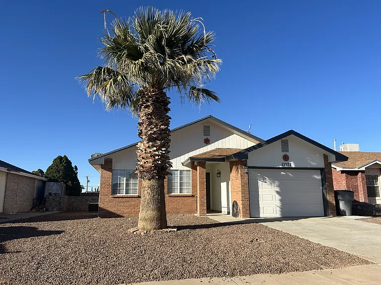 12577 Carlos Bombach Ave — Photo 2