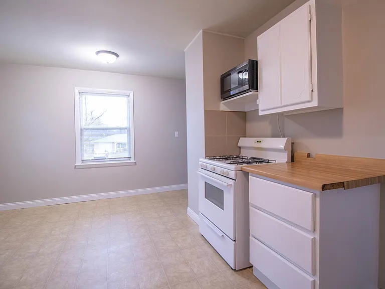 2501 Calico Ln — Photo 9