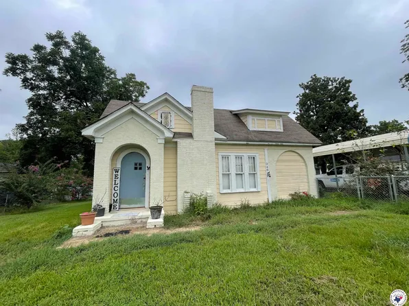 348 Broadway St, Maud, TX 75567