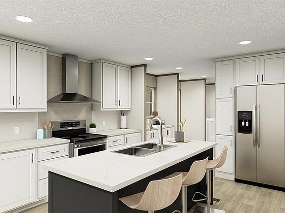 4th image of 40410 Country Rd