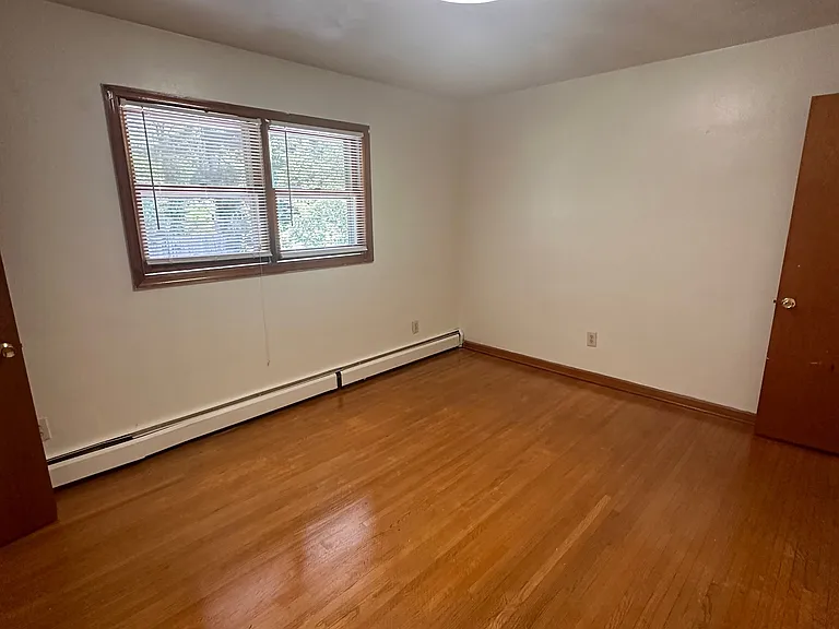 Apartment Heights — Photo 29