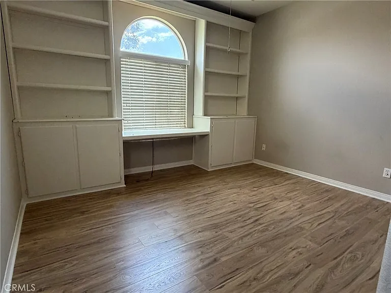 7771 Stonegate Dr — Photo 11