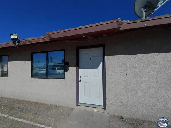 644 W Commercial Ave APT 2, El Centro, CA 92243
