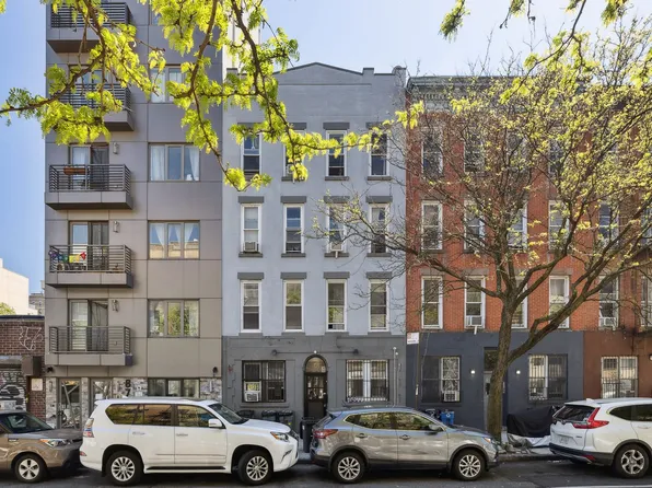 874 Bergen Street image 7 of 7