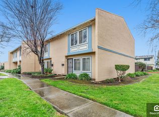 27880 Hummingbird Ct, Hayward, CA 94545