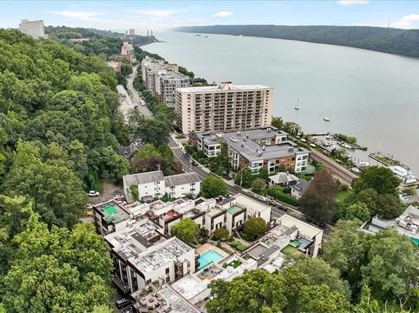 1200 Warburton Avenue #5, Yonkers, NY 10701