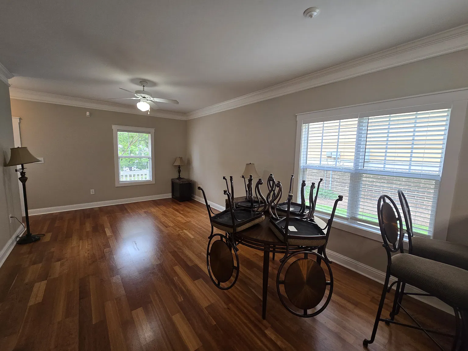 4 bed, 1746 sqft, $3,080 — Photo 4