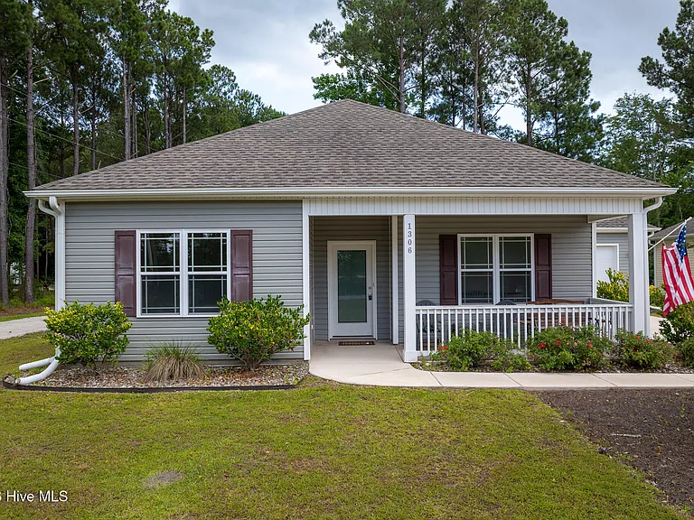 1306 Old Folkstone Rd — Photo 7