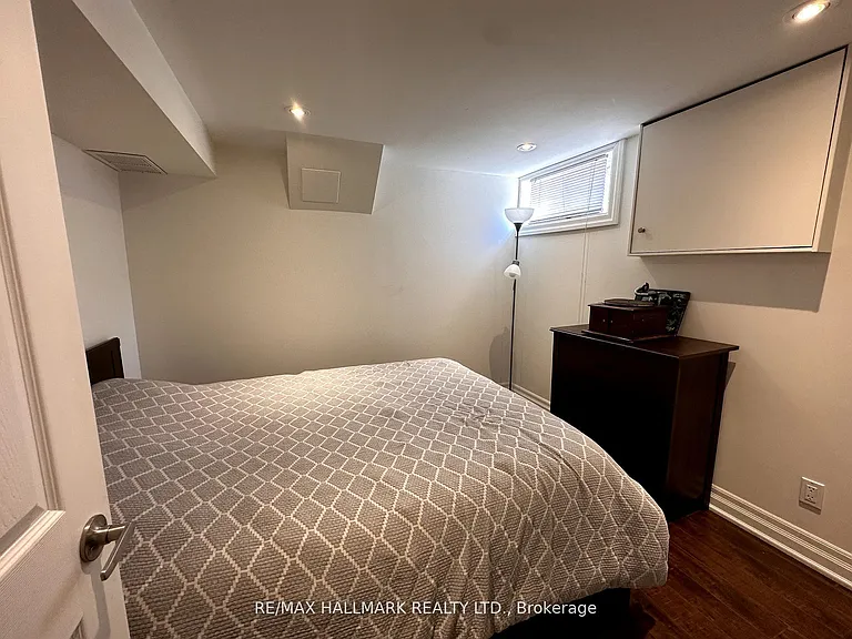 283 Taylor Mills Dr N #BASEMENT — Photo 9