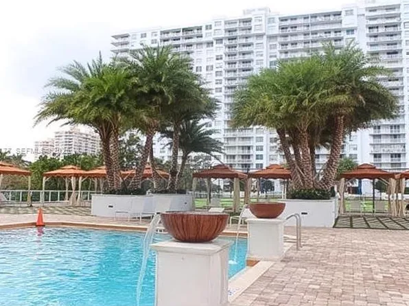 2851 NE 183rd St APT 109E, Aventura, FL 33160