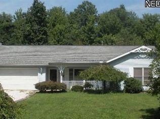 5699 W Maple Rd, Geneva, OH 44041