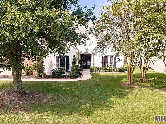 2nd image of 18285 Manchac Place Dr