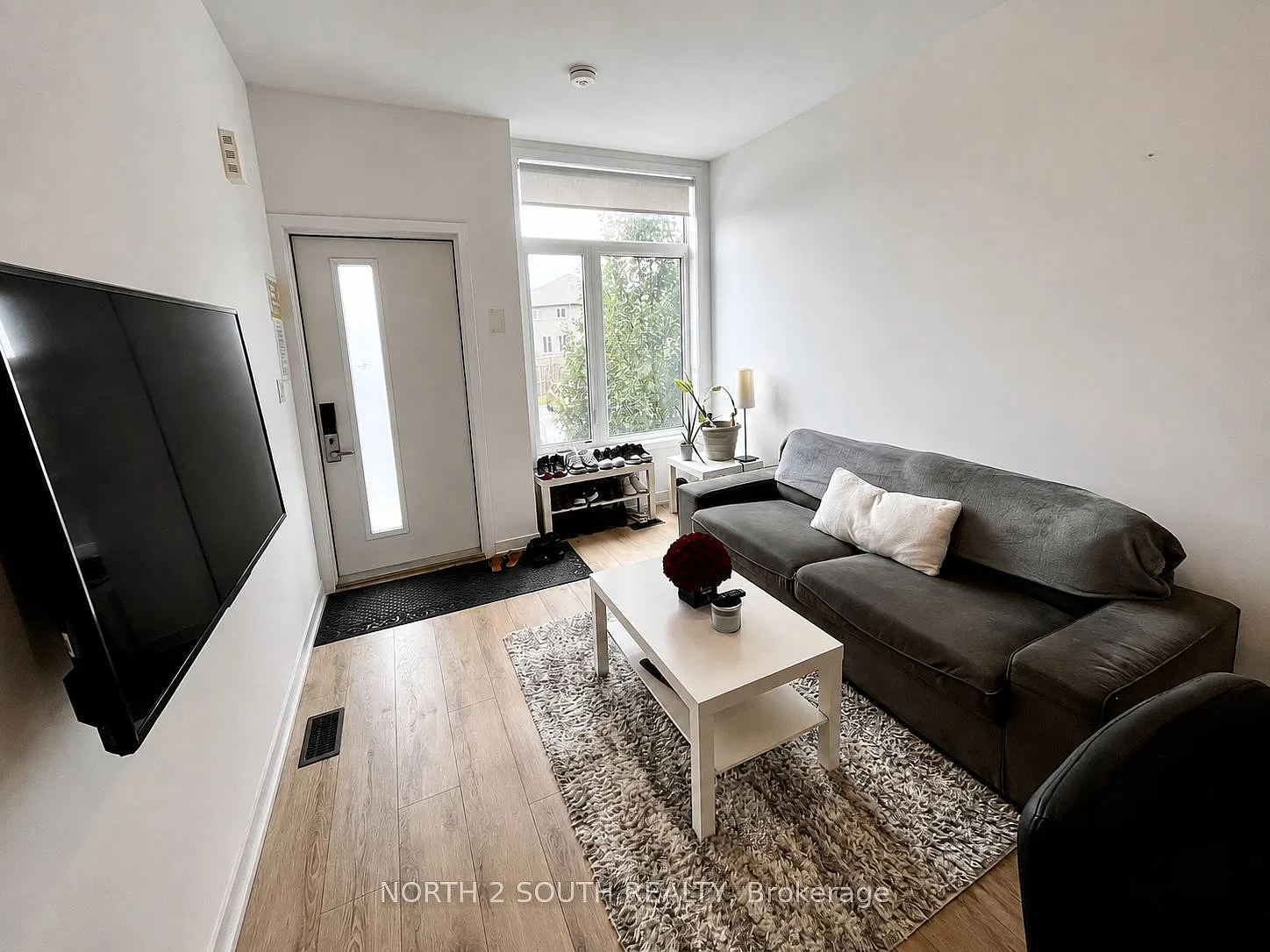 1 bed, $1,025 — Photo 2