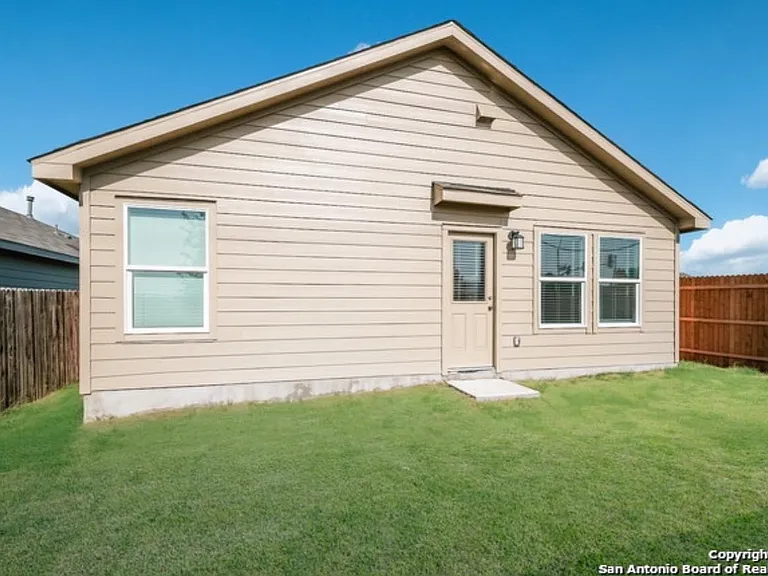 5213 Monarch Bnd — Photo 13