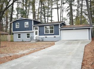 5005 Ashton Rd, Fayetteville, NC 28304