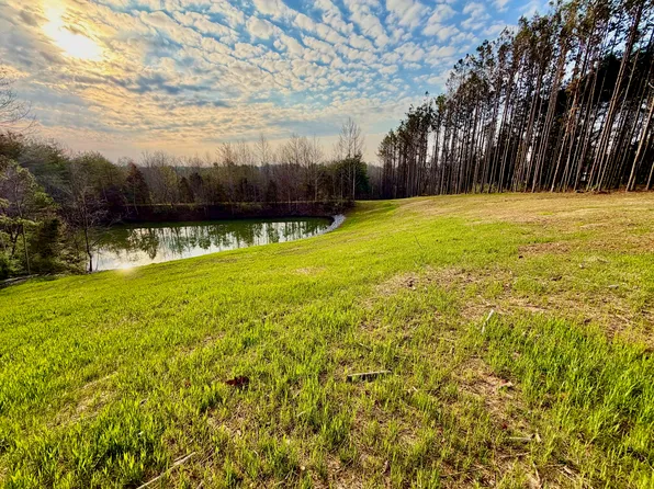 1 Captains Way, Somerset, KY 42503