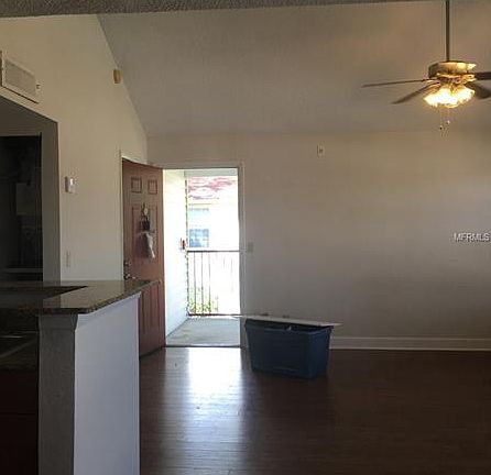 5th image of 11562 Westwood Blvd APT 928