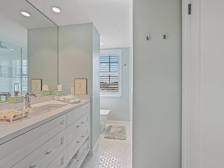 330 Cocoanut Row #5B — Photo 17