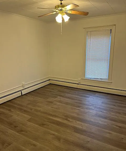 112 Front St #2 — Photo 11