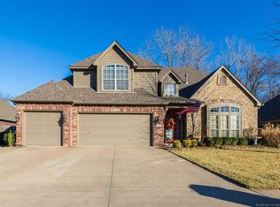 3201 S Tamarack Ave, Broken Arrow, OK 74012