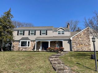 37 Canal Run W, Washington Crossing, PA 18977