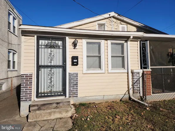 2502 W 7th St, Chester, PA 19013